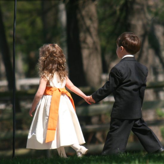 wedding-kids-1307992-1599×1066 wedding-kids-1307992-1599x1066